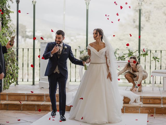 La boda de Yolanda y Manuel en Benahavis, Málaga 23