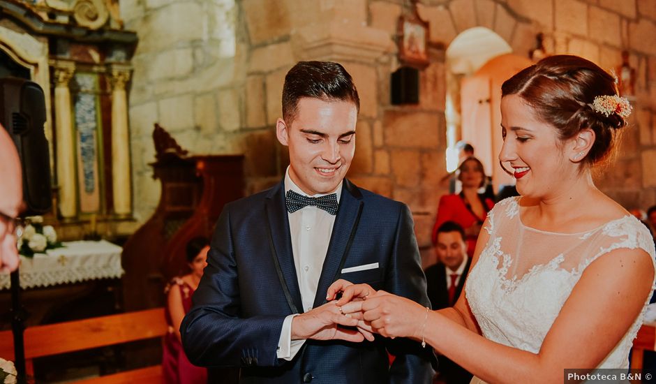 La boda de Carlos y Selene en Freande, Orense