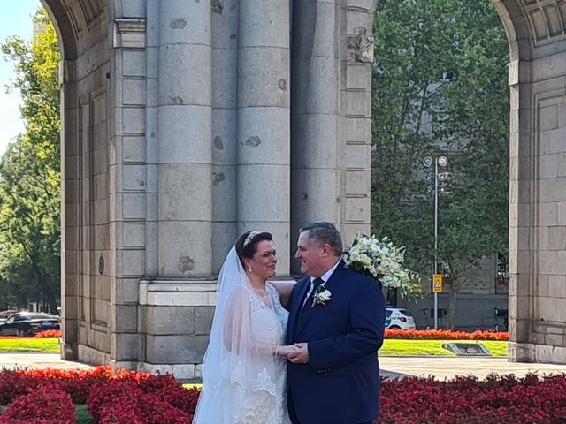 La boda de Francisco  y María  en Madrid, Madrid 2