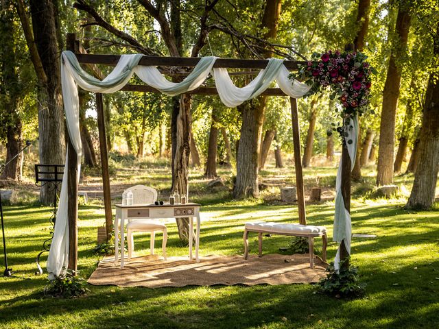 La boda de Héctor y Jennifer en Saelices, Cuenca 19