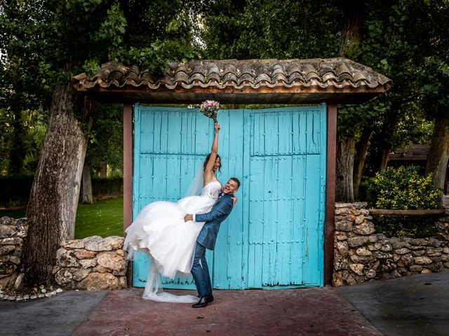 La boda de Héctor y Jennifer en Saelices, Cuenca 35