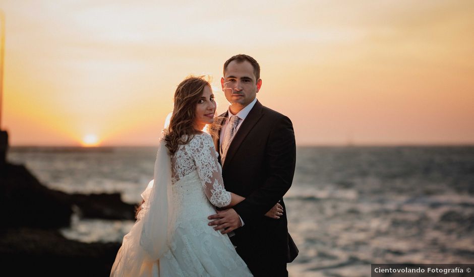 La boda de Mariano y Cristina en San Fernando, Cádiz