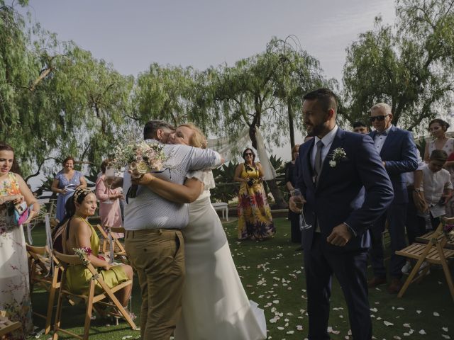 La boda de Richard y Rosario en Santa Cruz De Tenerife, Santa Cruz de Tenerife 30