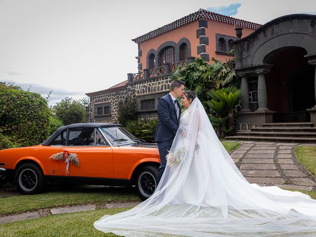 La boda de Jeremi y Marina en La Orotava, Santa Cruz de Tenerife 1