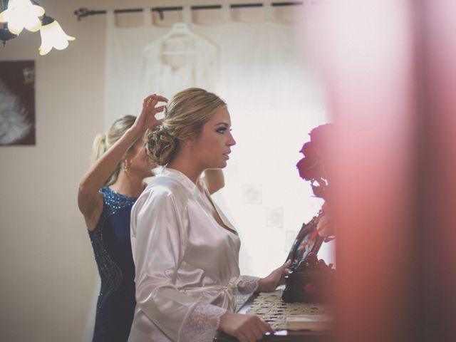 La boda de Chema y Miriam en Bollullos De La Mitacion, Sevilla 35