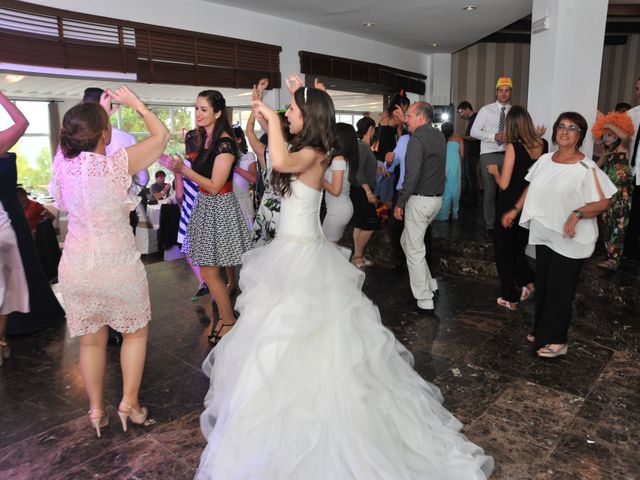 La boda de Daniel y Carla en Sant Feliu De Guixols, Girona 38