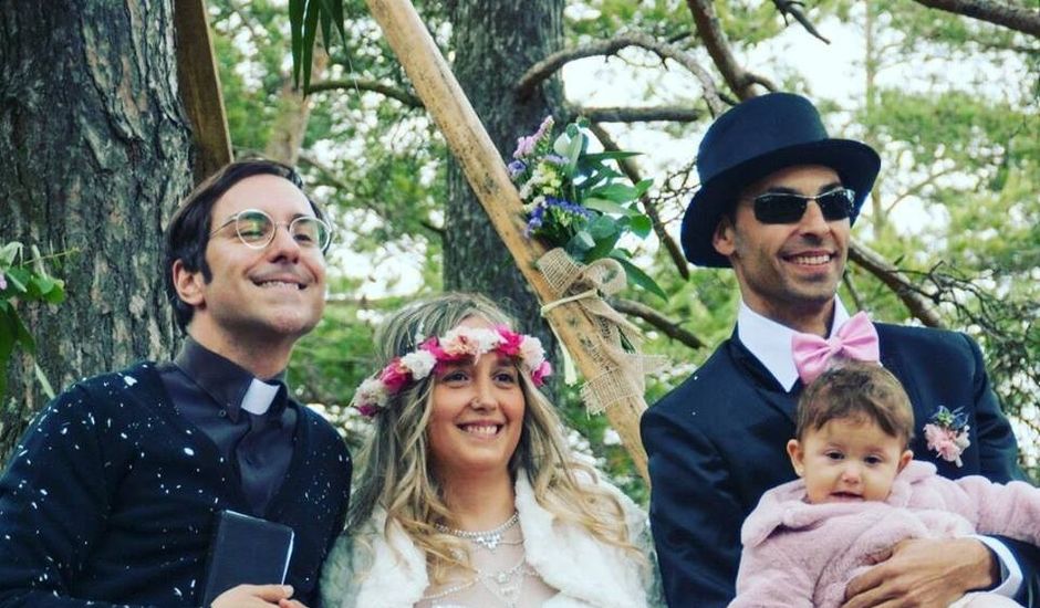 La boda de Sam y Neus en Capolat, Barcelona