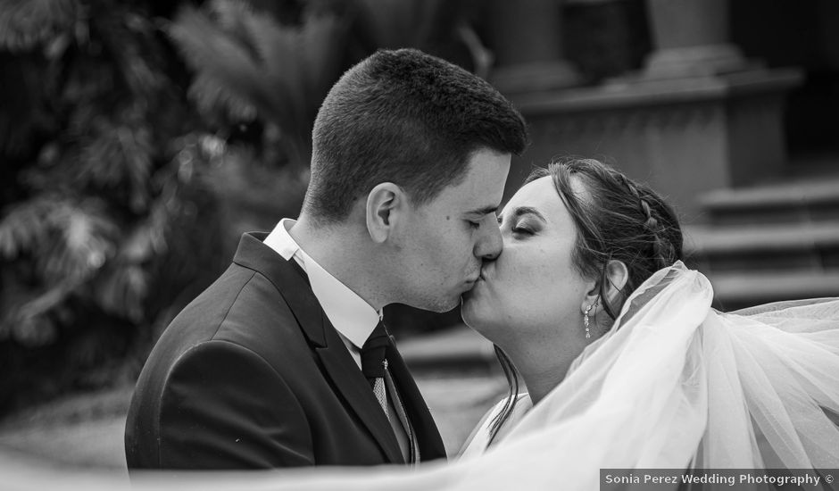 La boda de Jeremi y Marina en La Orotava, Santa Cruz de Tenerife