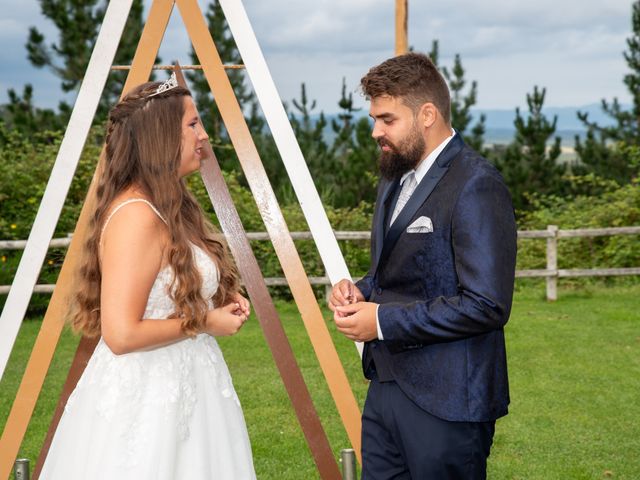 La boda de Héctor y Ana en Brunyola, Girona 15