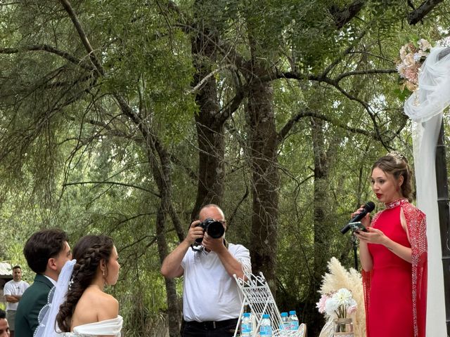 La boda de Sandra y Óscar  en Valdastillas, Cáceres 14