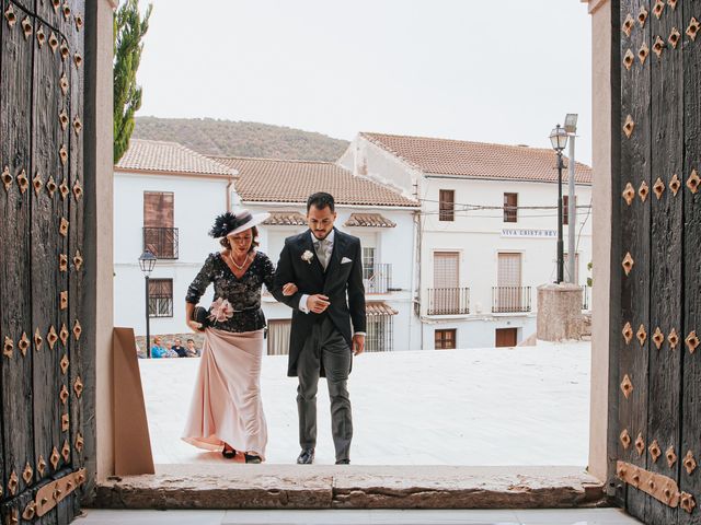 La boda de Miguel y Patricia en Granada, Granada 22