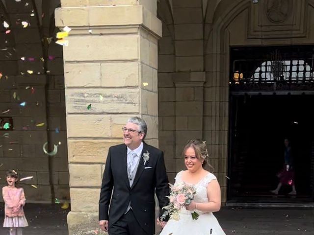 La boda de Gorka y Nicolle en Irun, Guipúzcoa 2