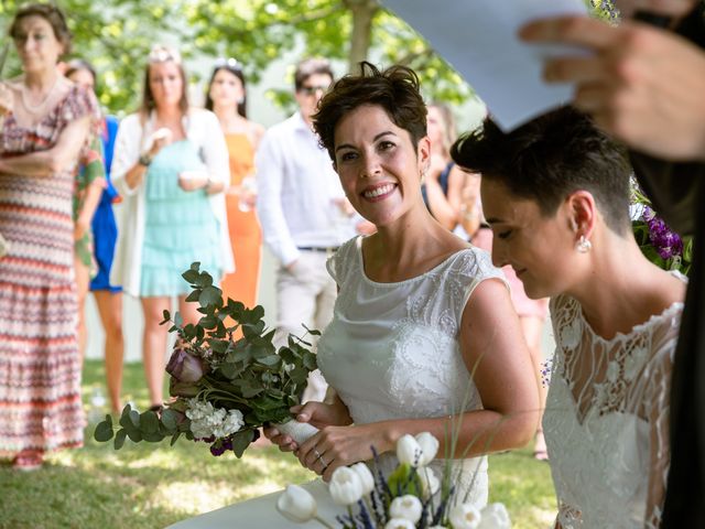 La boda de Marta y Saioa en Zamudio, Vizcaya 19