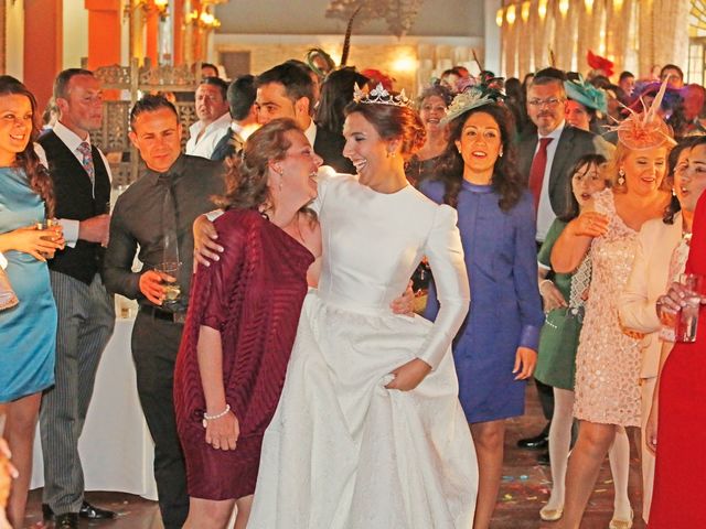 La boda de Santi y Toñi en Sanlucar La Mayor, Sevilla 4