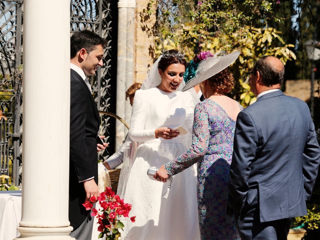 La boda de Santi y Toñi en Sanlucar La Mayor, Sevilla 42