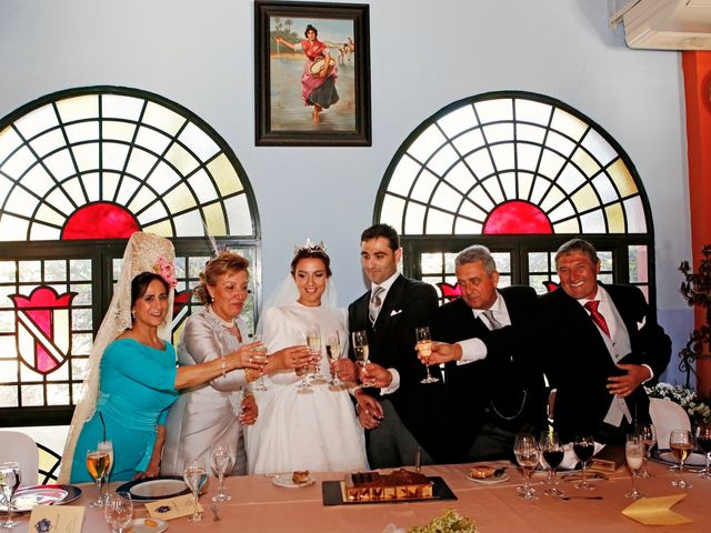 La boda de Santi y Toñi en Sanlucar La Mayor, Sevilla 49