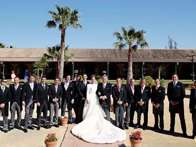 La boda de Santi y Toñi en Sanlucar La Mayor, Sevilla 58