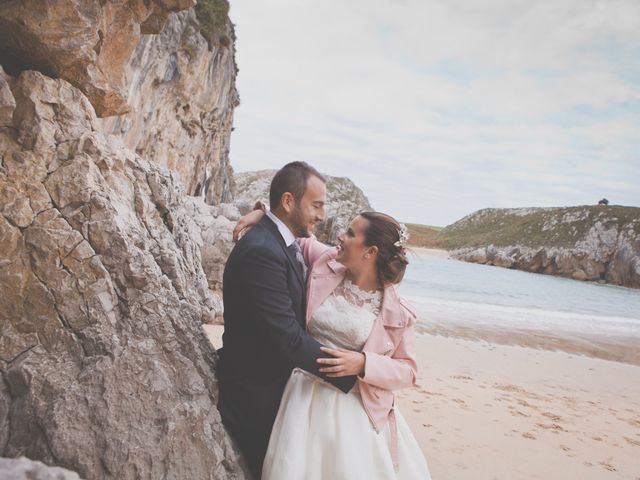 La boda de Cristian y Lucía en Ribadesella, Asturias 60