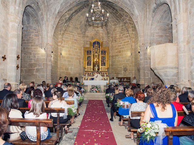 La boda de Carlos y Leticia en Cretas, Teruel 16