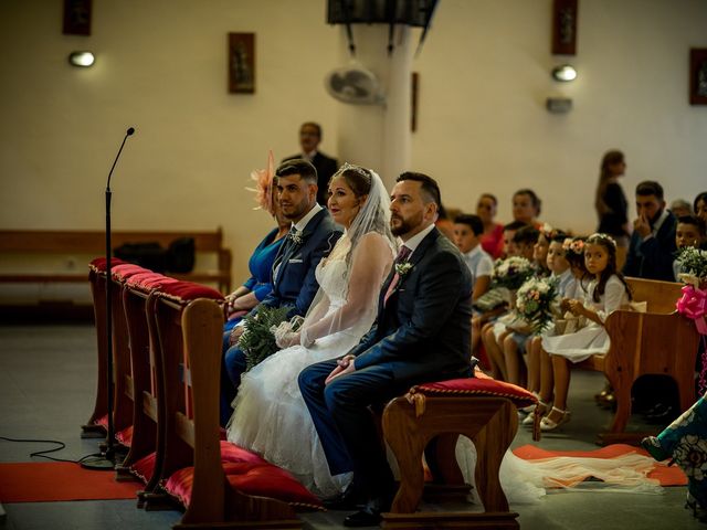 La boda de Adrián y Florentina en Algeciras, Cádiz 13