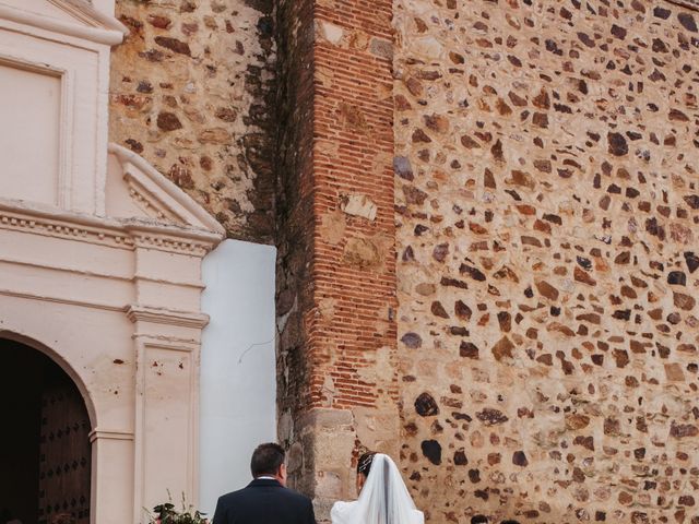La boda de Cristina y Pedro en Mérida, Badajoz 13