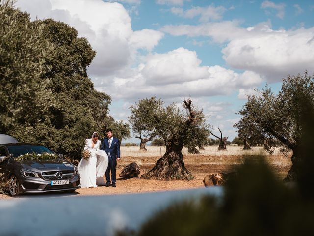 La boda de Cristina y Pedro en Mérida, Badajoz 19