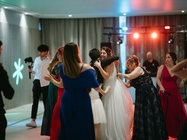 La boda de Dani y Mireia en Santa Coloma De Farners, Girona 357