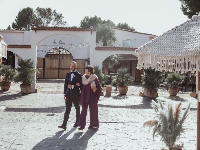 La boda de Miguel y Eloy en Talamanca Del Jarama, Madrid 18