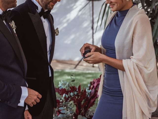 La boda de Miguel y Eloy en Talamanca Del Jarama, Madrid 32