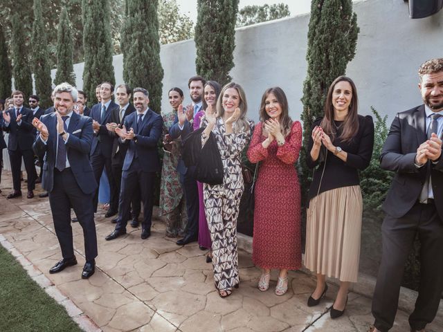 La boda de Miguel y Eloy en Talamanca Del Jarama, Madrid 38