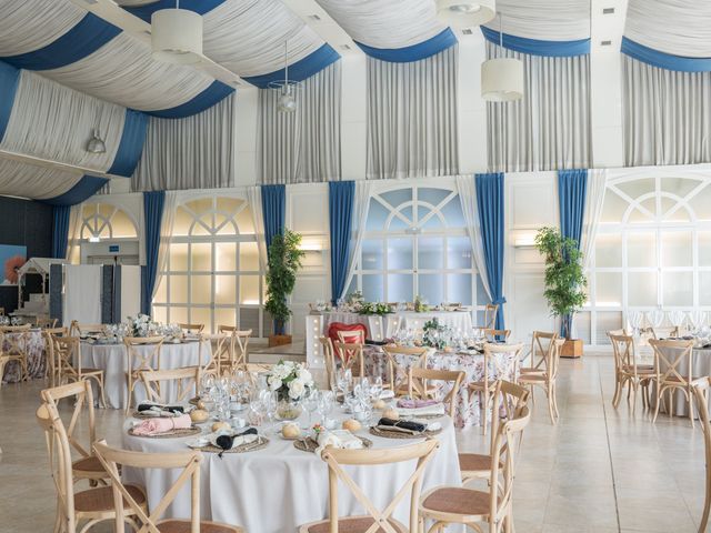 La boda de Antonio y Samanta en Guadalajara, Guadalajara 33