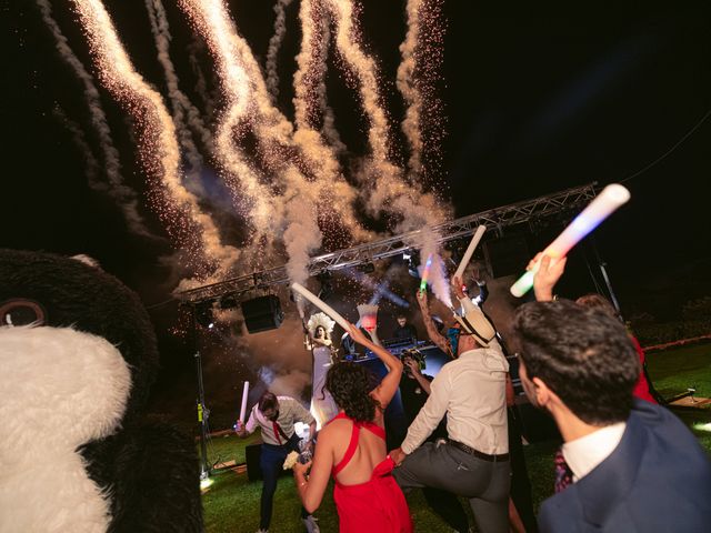 La boda de Joshua y Esperanza en Granada, Granada 366