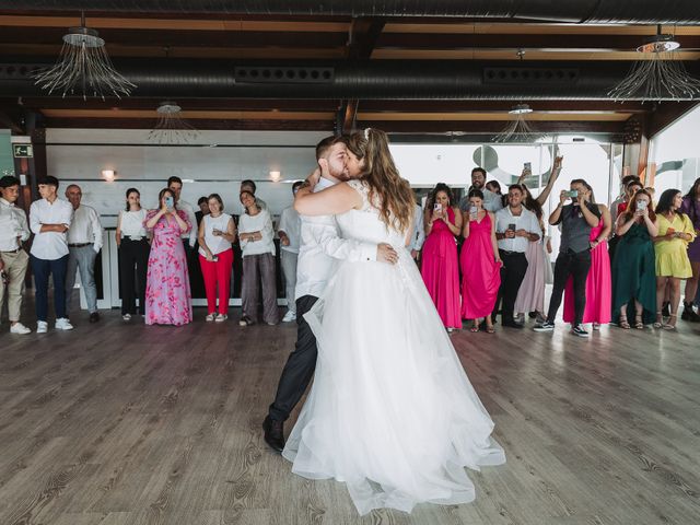 La boda de Alejandro y Michelle en Oleiros, A Coruña 2