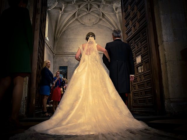 La boda de Miguel Ángel y Estela en Torrecaballeros, Segovia 2