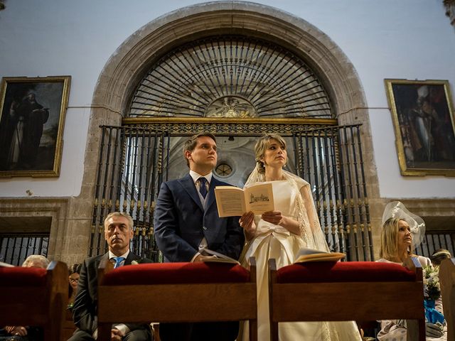 La boda de Miguel Ángel y Estela en Torrecaballeros, Segovia 26