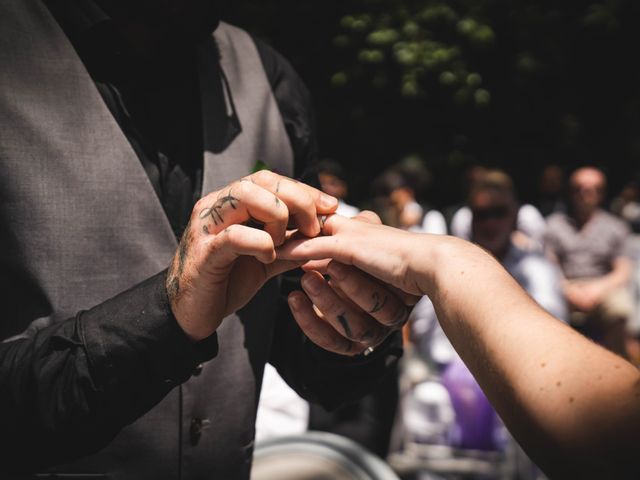 La boda de Mark y Kayleigh en Valdastillas, Cáceres 29