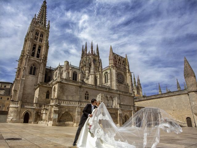 La boda de Laura y Juanjo en Burgos, Burgos 12