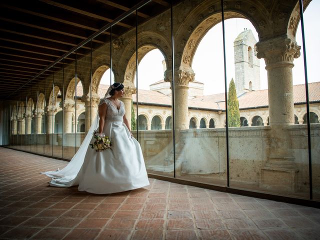 La boda de Paloma y Álvaro en San Bernardo, Valladolid 10