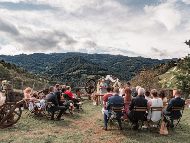 La boda de Andrés y Asha en Serrapio, Asturias 9