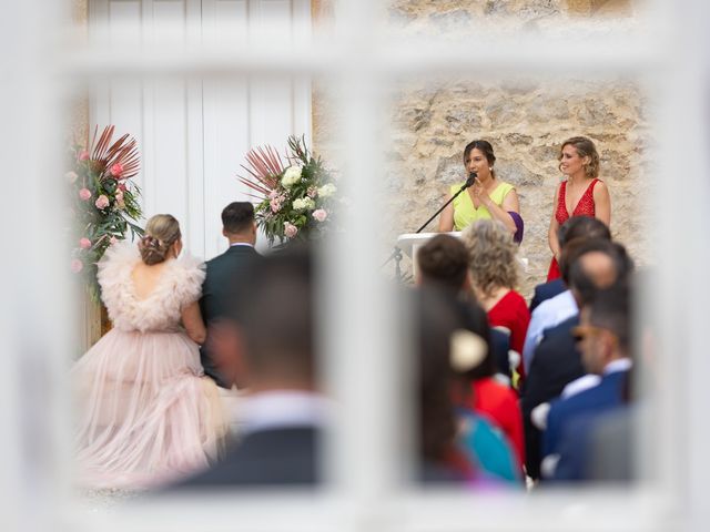 La boda de Gonzalo y Sonia en Hoznayo, Cantabria 33