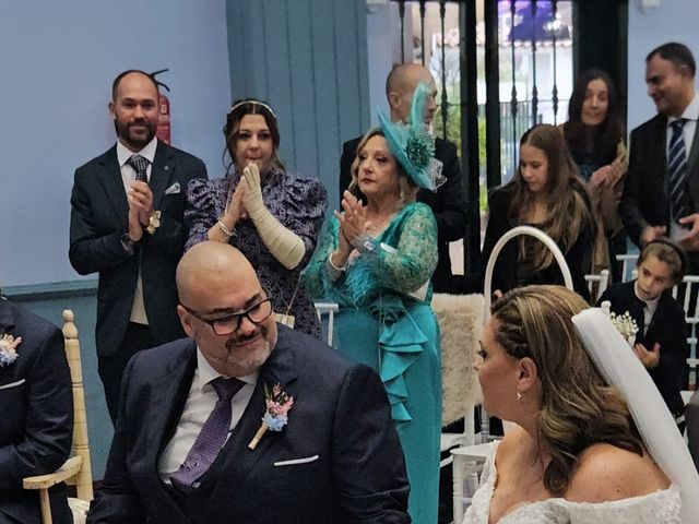 La boda de Ivan y Cristina  en Alcala Del Rio, Sevilla 10