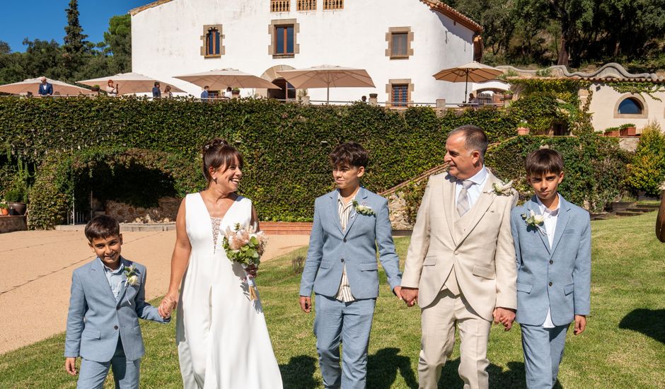 La boda de Pepe y Mireia en Arenys De Munt, Barcelona
