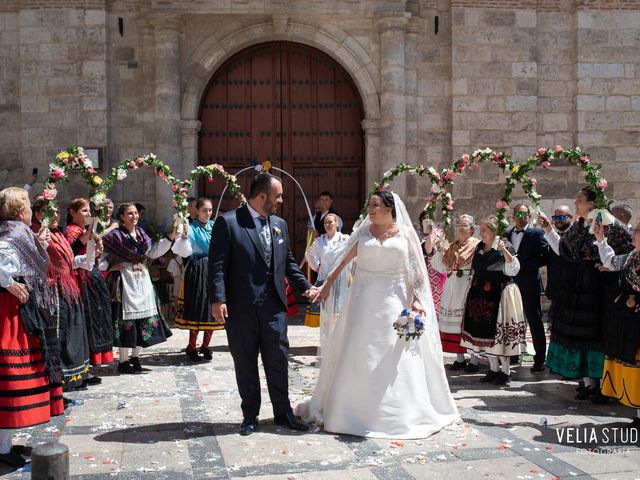 La boda de Omar y Sara en Valladolid, Valladolid 1