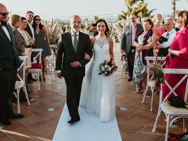 La boda de Rubén y Carolina en San Bartolome De Tirajana, Las Palmas 43