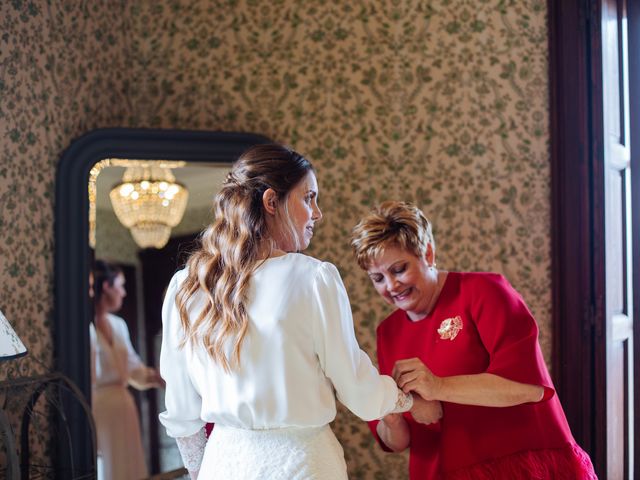 La boda de Iris y Alejandro en Gijón, Asturias 35