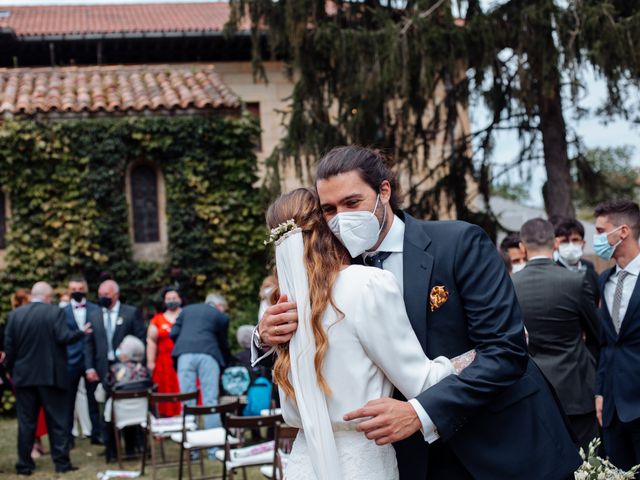 La boda de Iris y Alejandro en Gijón, Asturias 70