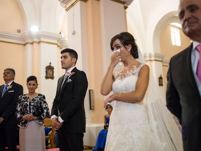 La boda de Juan Luis y Patricia en Cañete, Cuenca 20