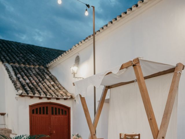 La boda de Paco y Luna en Pozuelo De Calatrava, Ciudad Real 99