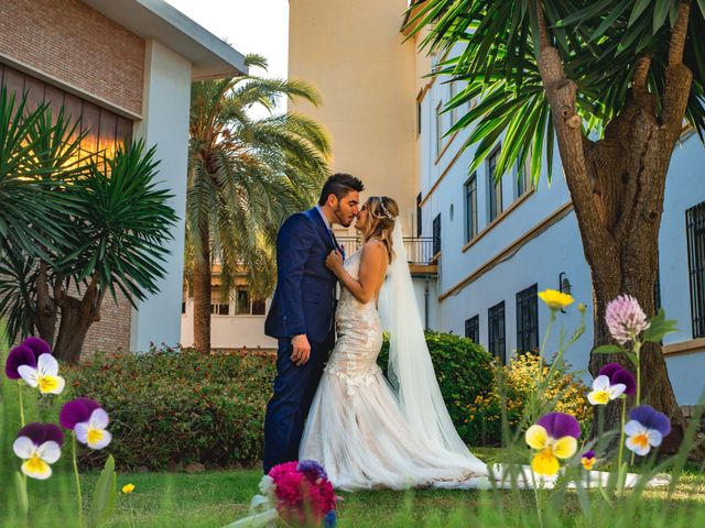 La boda de Daniel y Iris en Torre Del Mar, Málaga 77