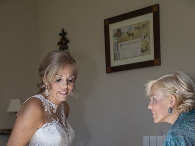 La boda de José Antonio y María Isabel en Puerto Serrano, Cádiz 10